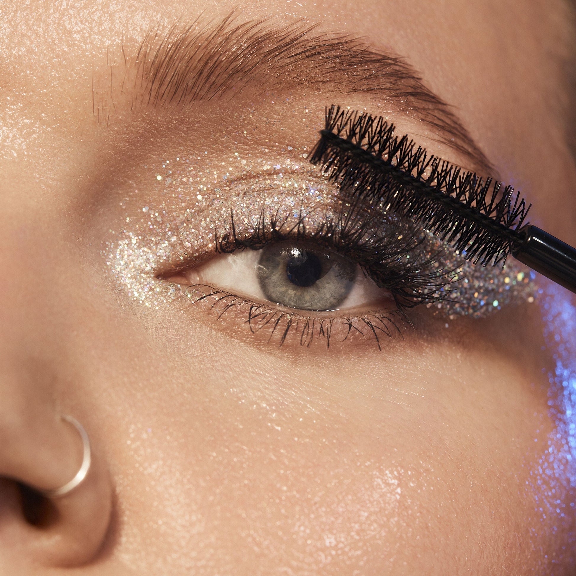 big-mood-waterproof-mascara-a3 013121_ToveLo_Mascara_0385_IGF_1_55f9a52b-3628-4190-803b-2260ed81d014.jpg