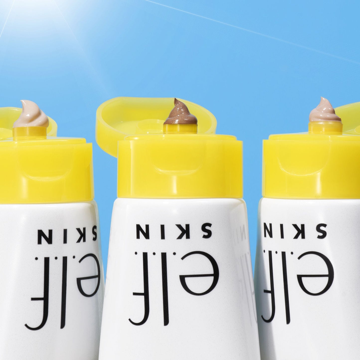 suntouchable-whoa-glow-spf-30-b2 042423_WhoaGlow_Macro_Main-2_IGF.jpg