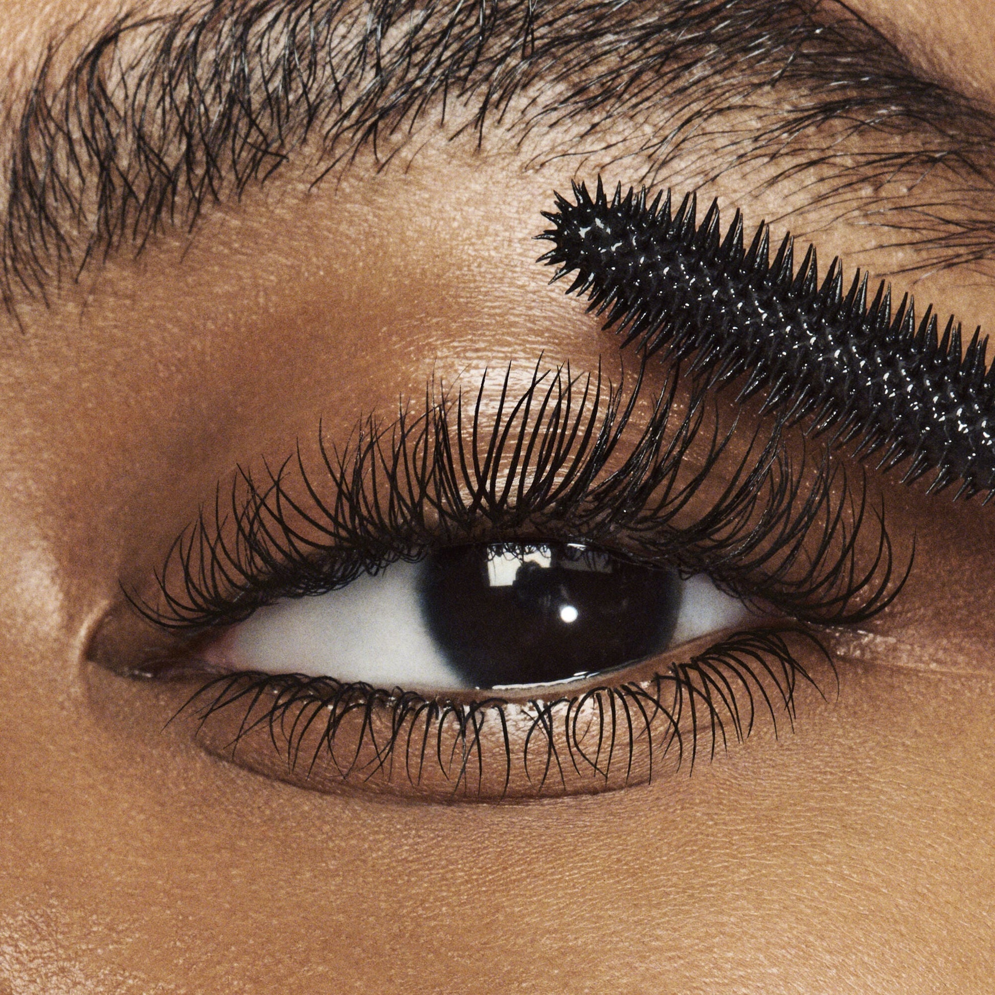 lash-it-loud-mascara-y1 09292020_Ashley_LashLip_065_v4b_IGF.jpg
