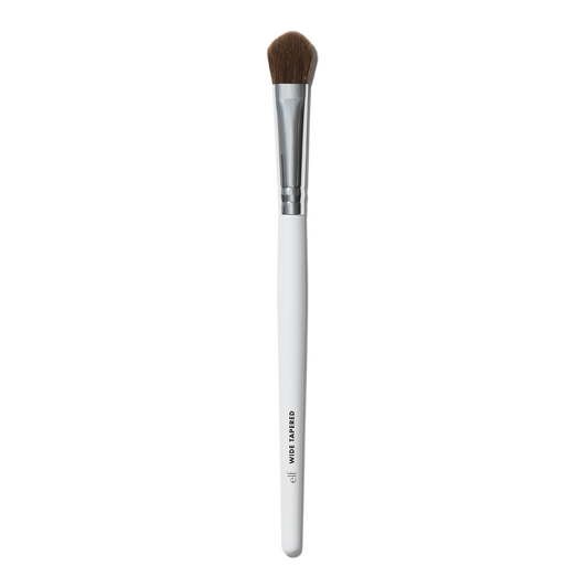 wide-tapered-eyeshadow-brush-b6 21994_OPENA_R.png