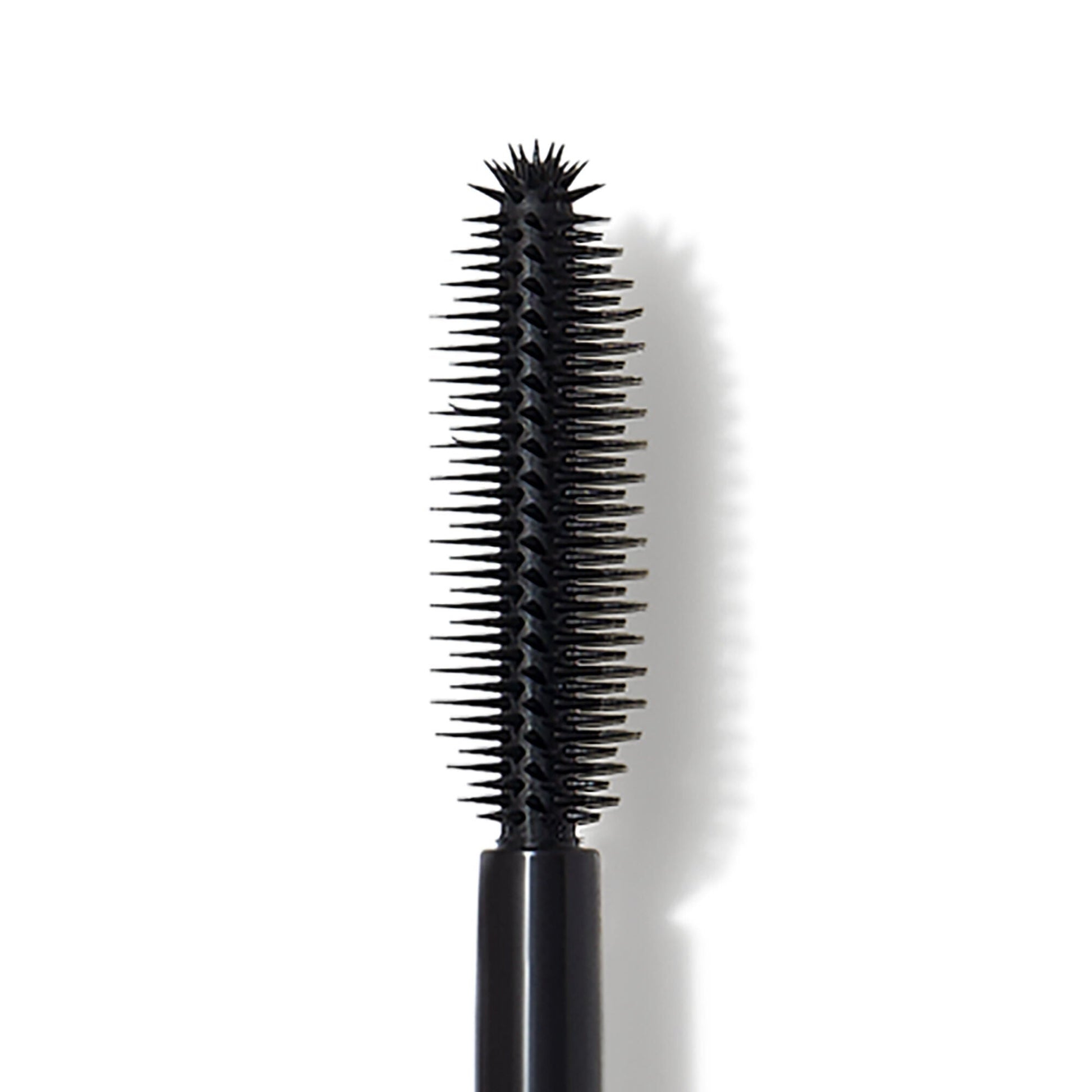 lash-it-loud-mascara-y1 81580_EYMSC_OpenA_R_Macro_R_6384b980-f497-4af6-8817-ff85df668ced.jpg