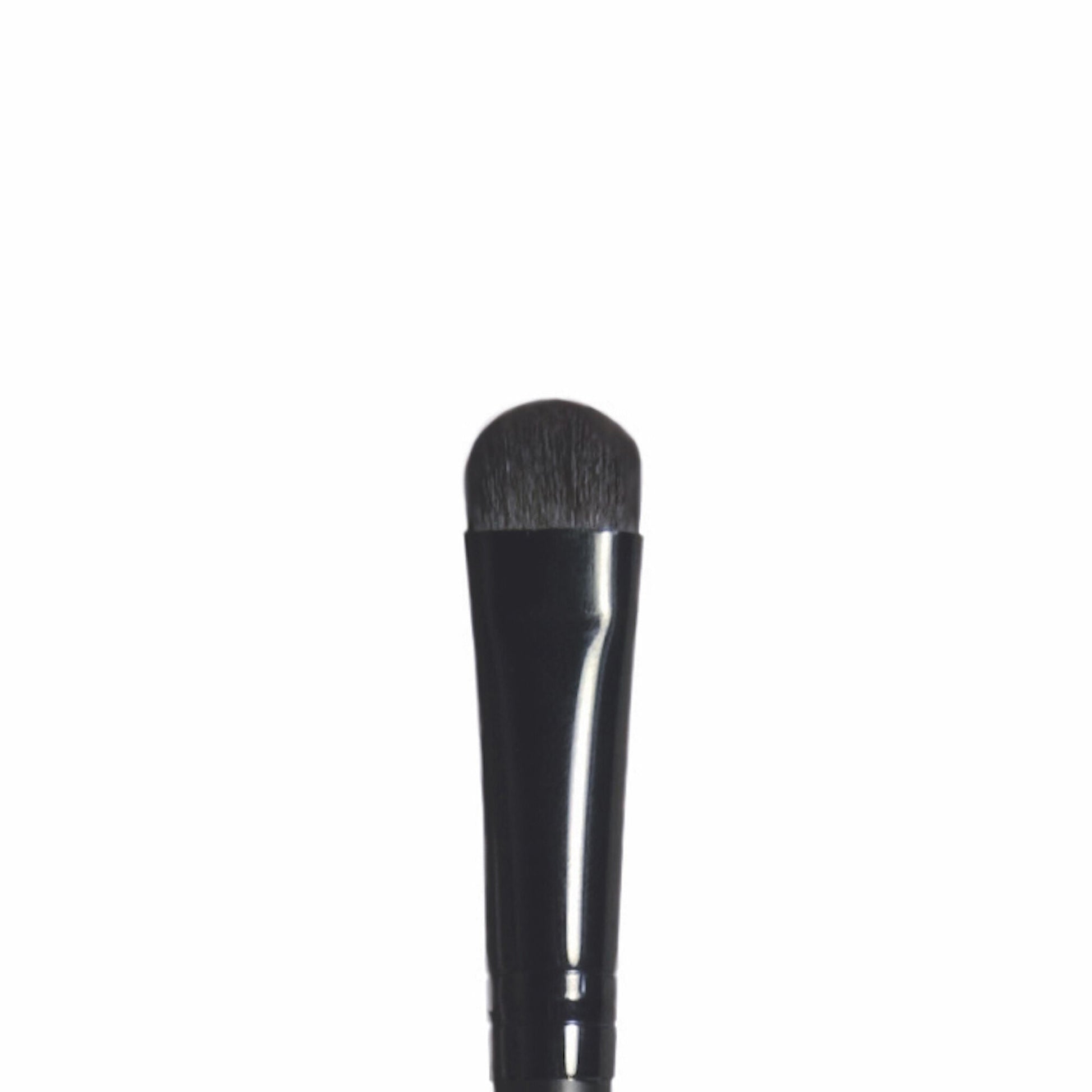 eyeshadow-c-brush-d5 BREYE_84008_Macro_C.jpg