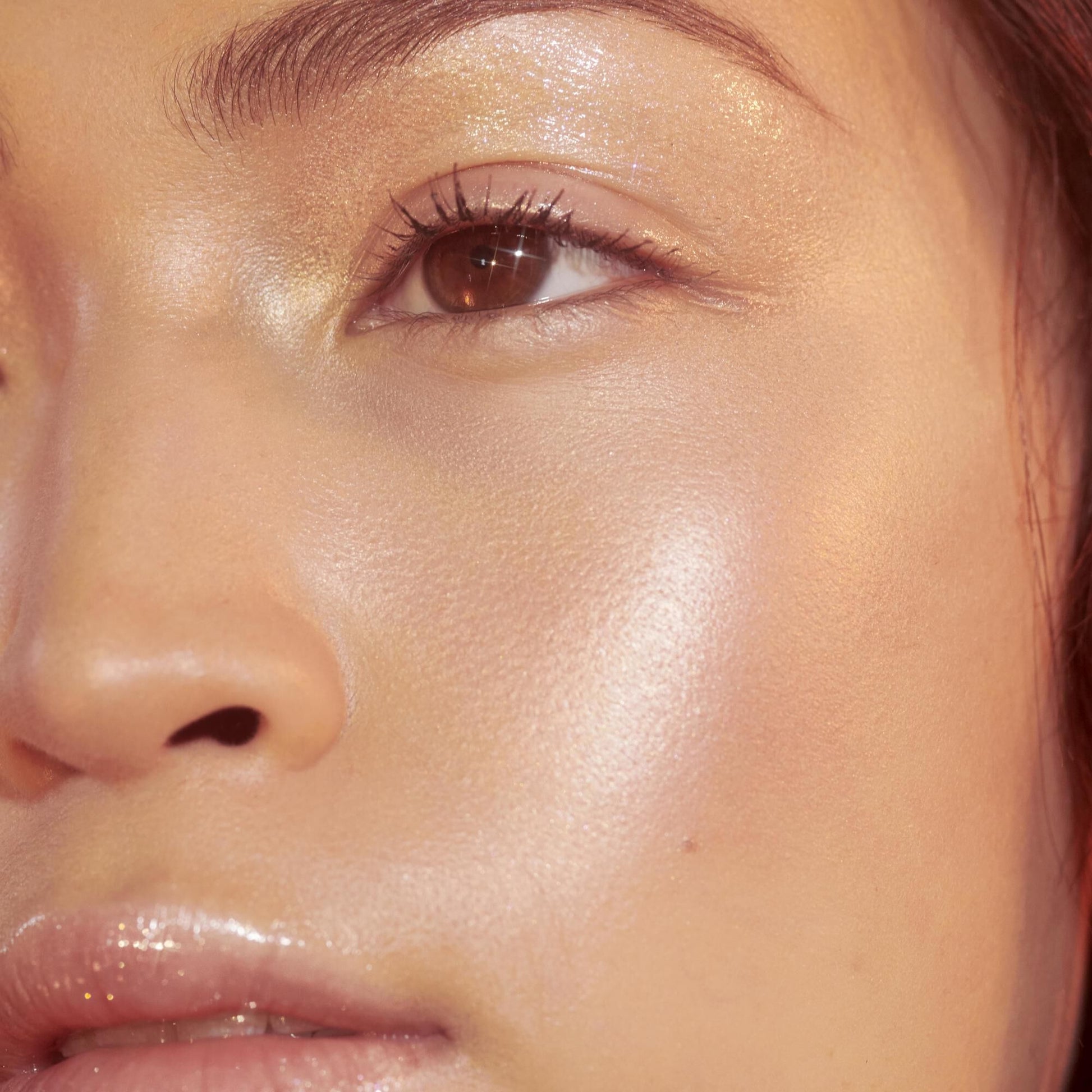 highlighter-brush-i5 crystal_OM_Jacqueline_782_square.jpg